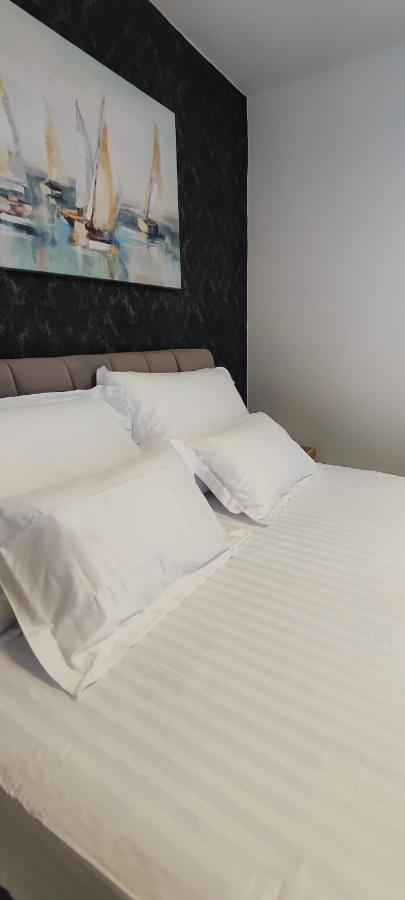 Apartment Denis クルク エクステリア 写真